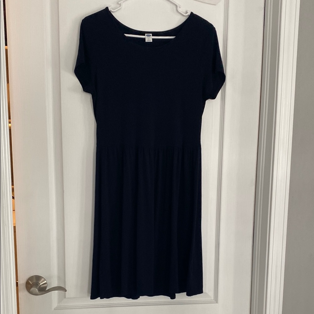 Womens Old Navy Black Dress, sz. M, EUC. See pics